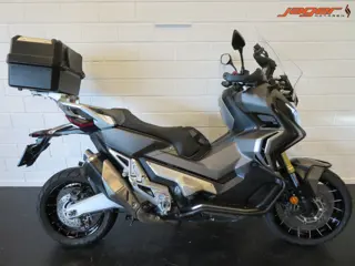 Honda X-ADV 750 ABS DCT NIEUWSTAAT!! (bj 2017)