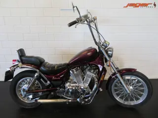 Suzuki VS 700 INTRUDER STOERE CHOPPER! (bj 1987)