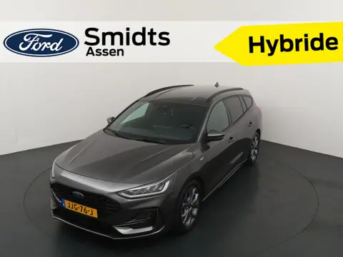 Ford FOCUS Wagon EcoBoost Hybrid 125 pk ST Line | Winter Pack | 4 seiz. banden | Navi | Clima | Crui