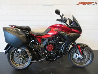 MV Agusta TURISMO VELOCE 800 KOFFERS PERFECT! (bj 2018)