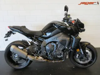 Yamaha MT 10 MT-10 ABS TECH-BLACK (bj 2022)