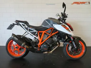 KTM KTM 1290 SUPER DUKE 1290R AKRA! (bj 2017)