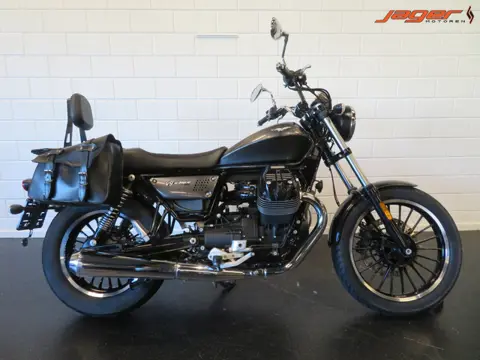 Moto Guzzi V9 ROAMER SUPER NETJES CHOPPER TOP (bj 2020)