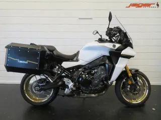 Yamaha TRACER 9 GT FULL OPTIONS WHITE EDIT (bj 2023)