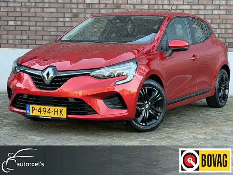 Renault Clio 1.0 TCe / Navigatie by Apple CarPlay - Android / 1e Eigenaar / ALL-Season banden / Crui