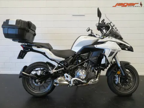 Benelli TRK 502 ZEER FRAAI! TOP-CASE (bj 2020)