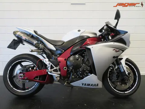 Yamaha YZF-R1 BIG BANG YOSHIMURA! TOP! (bj 2010)