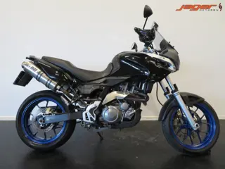Aprilia PEGASO 650 STRADA ALL ROAD 35KW! (bj 2005)
