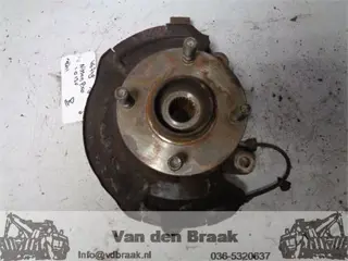 Nissan Pixo 1.0 12V 2009-2014 Fusee rechts