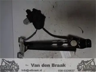 Seat Ibiza St 2010-2015 Raammechaniek rechts achter electrisch