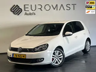 Volkswagen Golf 1.4 TSI Highline Automaat sfeerverlichting Navi Camera Cruise Trekhaak Nieuwe Apk