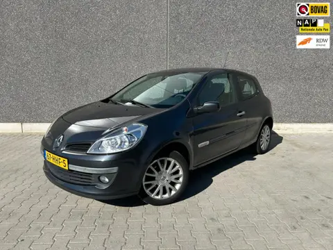Renault Clio 1.2-16V Special Rip Curl | CRUISE CONTROL | LM VELGEN | ISOFIX | APK T/M 7-4-2027 | NW 