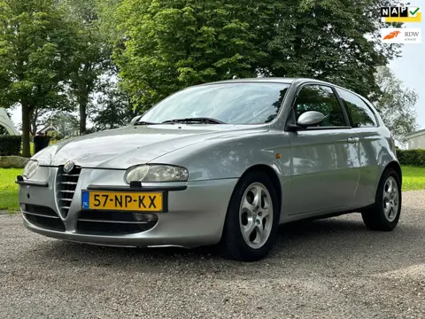 Alfa Romeo 147 2.0 T.Spark| Automaat + Airco + Cruise|