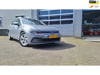Volkswagen Golf Variant 1.0 TSI Life/Navigatie/Ecc/Cruise/Lm/Camera/Enz