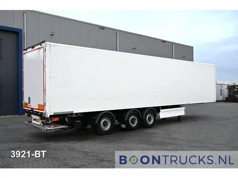 Hertoghs O3 BOX 13.6m | TRIDEC STUURAS * LAADKLEP 2.5T * LIFTAS * HH VLOER * LZV * APK 09-2026