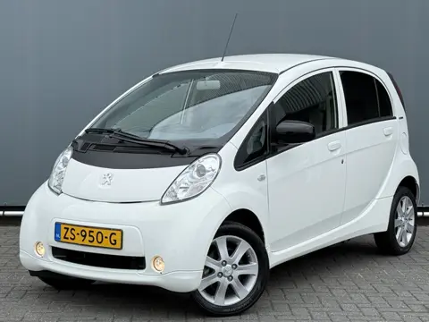 Peugeot iOn BWJ 2019 67 PK Active AUTOMAAT | AIRCO | PRIV. GLAS | LMV 15 INCH | ISOFIX | BLUETOOTH |