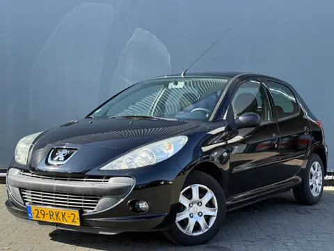 Peugeot 206+ BJR 2011 1.4 XS 74 PK AIRCO | 5-DEURS | CV | 144DKM!