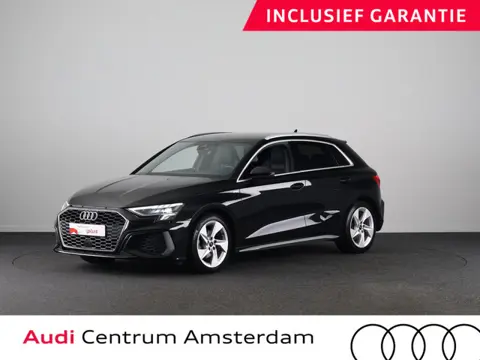 Audi A3 Sportback 30 TFSI S edition 110pk S-Tronic | Navigatie | 17 inch lichtmetalen velgen | Apple