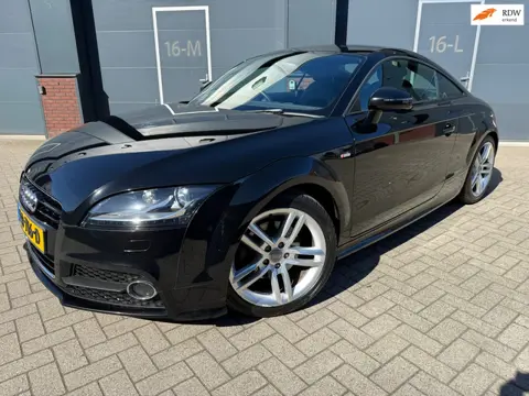 Audi TT 1.8 TFSI S LINE AUTOMAAT/RHD/ZOMER EN WINTERSET/BOEKJES EN SLEUTELS COMPLEET/RIJDT EN SCHAKE