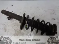 Peugeot 207 1.4 VTi 2006-2012 Veerpoot links voor