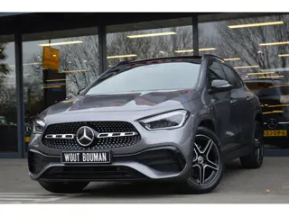 Mercedes-Benz GLA 250 e AMG Led Panorama Memory Camera 360 Night Trekh Keyless Pdc