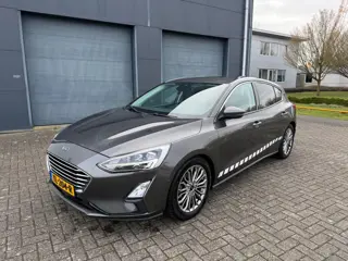 Ford Focus 1.0 EcoBoost Titanium Business 2018