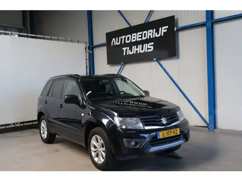 Suzuki Grand Vitara 2.4 Exclusive Automaat - Airco, PDC.