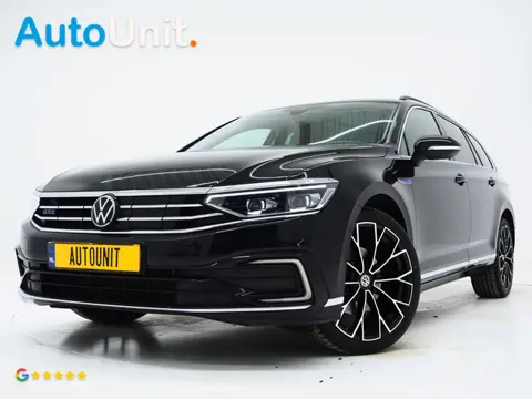 Volkswagen Passat Variant 1.4 TSI PHEV GTE | Panoramadak | Massage | Camera | Virtual | Keyless | Ad