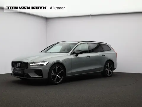 Volvo V60 T8 455PK Plug-in hybrid AWD Plus Dark / Panoramadak / Head-Up Display / 360 Camera / Sport