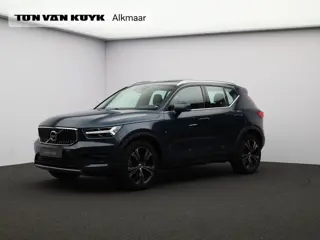 Volvo XC40 2.0 T4 Inscription / Trekhaak / Panoramadak / 360 Camera / Elektrisch Verst. Stoelen / Ad