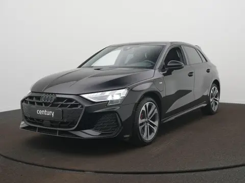 Audi A3 Sportback 45 TFSI e S edition Competition 272PK | HUD | Trekhaak | SONOS | Camera