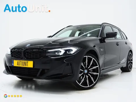 BMW 3 Serie Touring 320e LCI Shadow Line | Nieuw Model | Widescreen | Carplay | Leder | Cruise | DAB