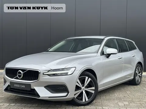 Volvo V60 2.0 B3 Momentum Advantage Adaptive Cruise / BLIS Dode hoek waarschuwing / Leer / verw. voo