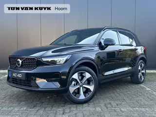 Volvo XC40 2.0 B4 Plus Dark Panorama dak / Nubuck bekleding / Extra getint glas / 19" 5-y spaaks wie