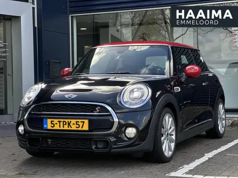 Mini Mini 2.0 Cooper S 191pk | Sportstoelen | Stoelverwarming | Navigatie | Parkeersensoren | Cruise