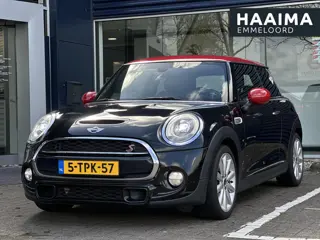 Mini Mini 2.0 Cooper S 191pk | Sportstoelen | Stoelverwarming | Navigatie | Parkeersensoren | Cruise
