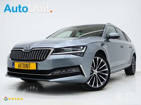 Škoda Superb Combi 1.4 TSI iV Laurin & Klement | Panoramadak | Leder | Canton | Camera | Keyless | A