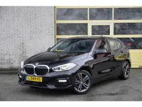 BMW 1-serie 116i Automaat! 5drs Sport Business Edition BJ2021 Lmv 17" | Led V+A | Pdc | Navi | Dashb