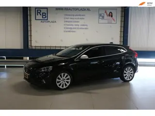 Volvo V40 2.0 D2 R-Design Business NAP/ TREKHAAK/ FULL HISTORIE