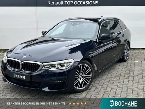 BMW 5-serie Touring 520i High Executive Edition | Navigatie | Parkeersensoren | Climate Control | El