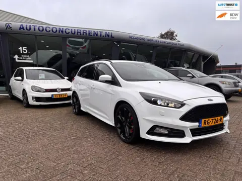 Ford Focus Wagon 2.0 ST, Carplay, Nieuwe APK, Inruil mogelijk.