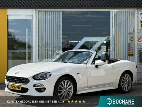 Fiat 124 Spider 1.4 MultiAir Turbo Lusso | Achteruitrijcamera | Leer | Climate Control | Apple Carpl