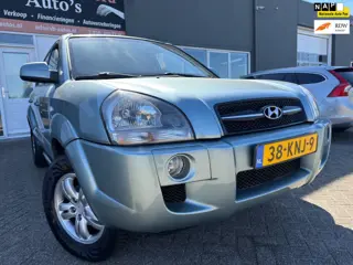 Hyundai Tucson 2.0i Style Supreme van 2de Eigenaar met leer en cruise controle en parkeersensoren en