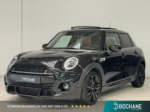 Mini Mini 2.0 Cooper S Hammersmith | Panoramadak | Apple Carplay / Android Auto | Navigatie | Parkee