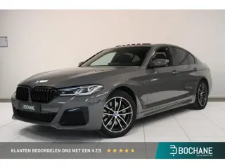 BMW 5-serie 530e Business Edition Plus | Panoramadak | M-sport | Laser LED | SoH 95% | Leder | Memor