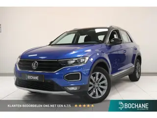Volkswagen T-Roc 1.5 TSI Style Business | Camera | Climate control | Trekhaak | Navigatie | Virtual 