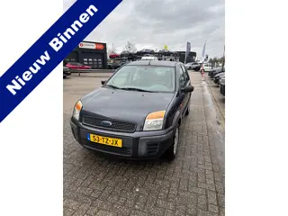 Ford Fusion 1.4-16V Championhttps://wheelerdelta.autodata.nl/#/voorraad