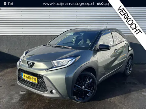 Toyota Aygo X 1.0 VVT-i MT Pulse NL-auto! LMV, LED, Achteruitrijcamera, Privacy glass, Apple Carplay