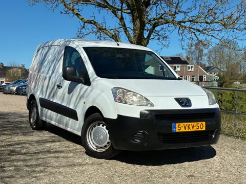 Peugeot Partner 120 1.6 HDI L1 XR |'' 104.000 KM '' + Airco + Marge Nu € 4.975,-!!!