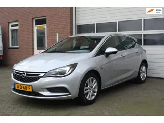 Opel ASTRA 1.6 CDTI 120 Jaar Edition Garantie Airco 5 Deurs Nette Auto Navigatie Apple Carplay